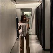 Aide aux devoirs et apprendre à parler la langue